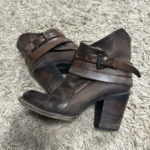 Freebird Blaze Boots, size 8